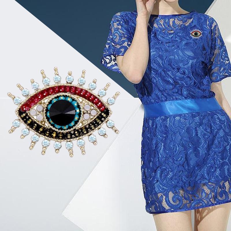 شارات عين الشر، هالوين، كوسبلا - مراجعة Vintage Collectible Pins وسعره